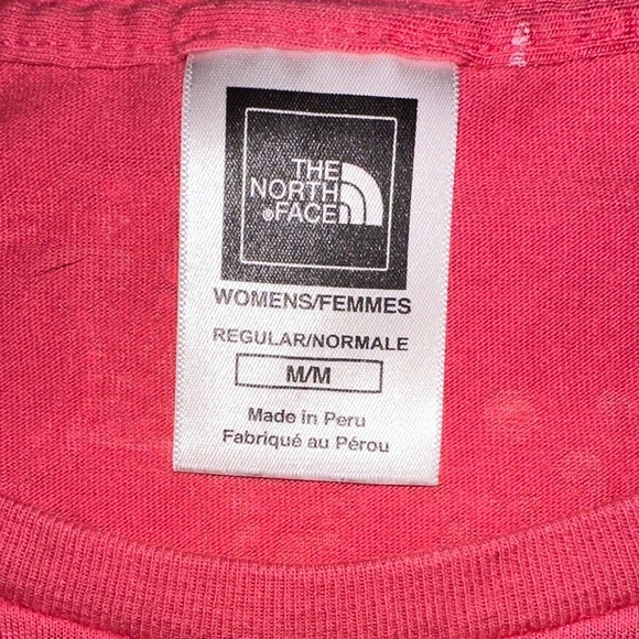 🌺 The North Face Pink Floral Graphic Tee – Women’s Medium Lightweight Summer - Picture 3 of 6